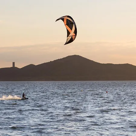 Aldeas Taray Admer 8 *